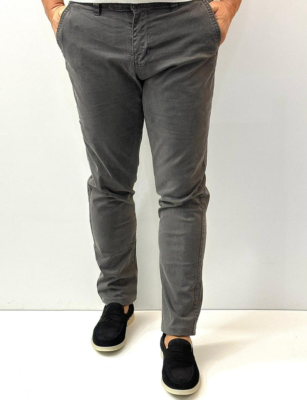 Pantaloni Alone chino microfantasia